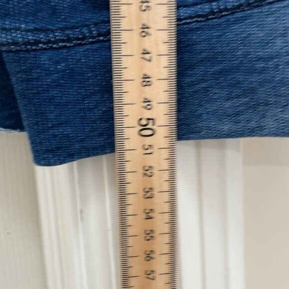 Cheap Monday Cropped Boxie Long Sleeve Sweat Shirt Top - Picture 7 of 7